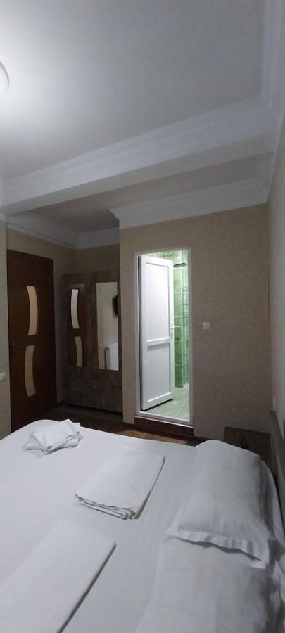 Hostel Gomani Μπατούμι Εξωτερικό φωτογραφία
