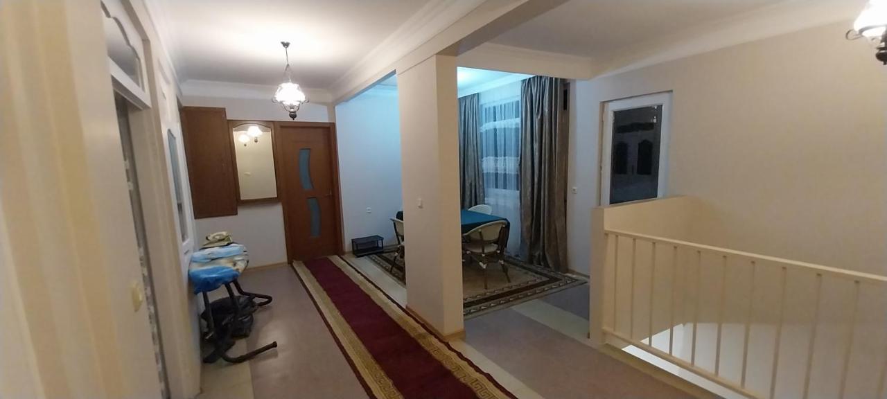 Hostel Gomani Μπατούμι Εξωτερικό φωτογραφία
