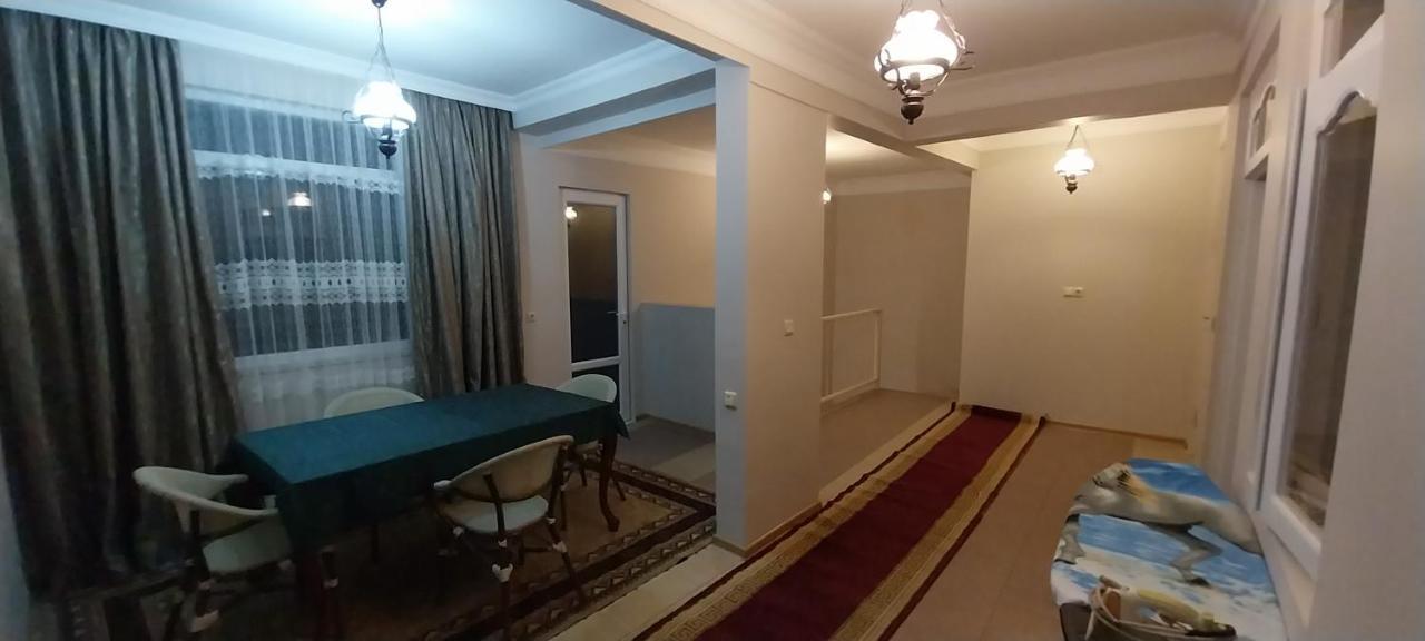 Hostel Gomani Μπατούμι Εξωτερικό φωτογραφία