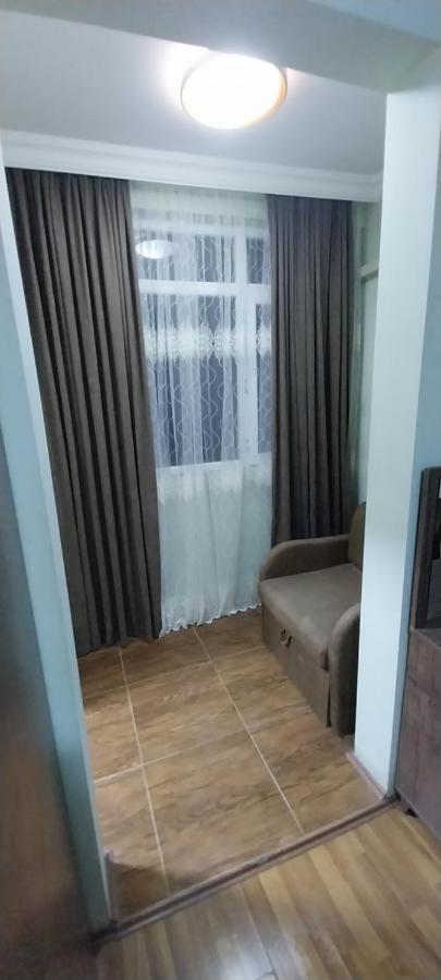 Hostel Gomani Μπατούμι Εξωτερικό φωτογραφία